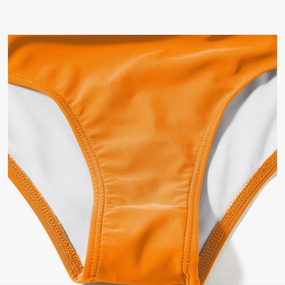 Swimsuit - Picture 10 of 10